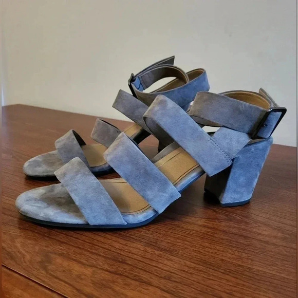 Vionic Perk Blaire Ankle Strap Leather Block Heel Arch Support Comfy Sandals(11) - Picture 3 of 13